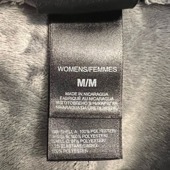 The North Face Women’s Medium Windstopper series jacket - black - Picture 4 of 4